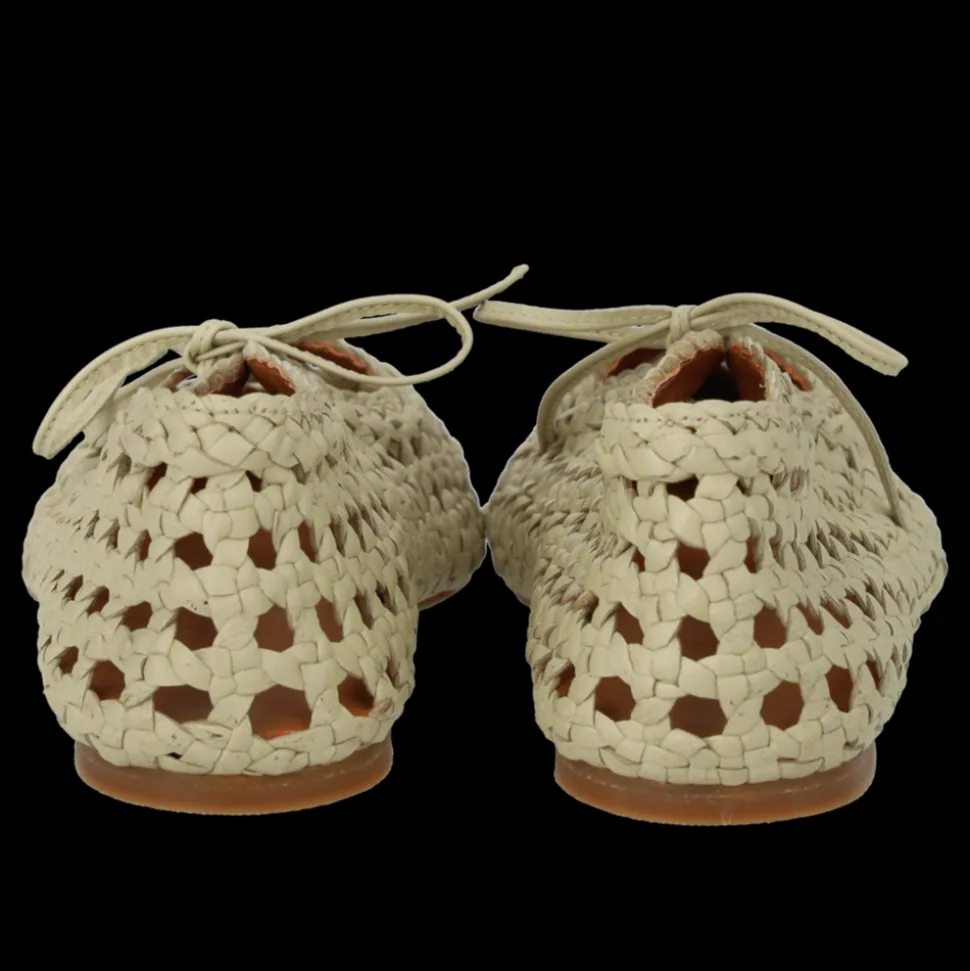 1698-101 Ballerinasko, Buttermilk, 41