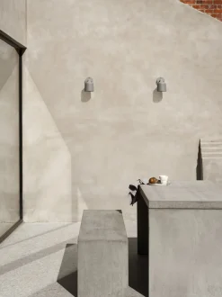 551 Udendørs Vægspot, Lys Grå