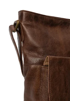 1656 Urban Crossover, Woodsmoke