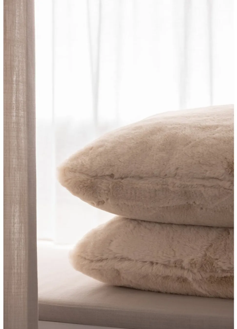 Adalyn Pude, Sand, 45x45 cm