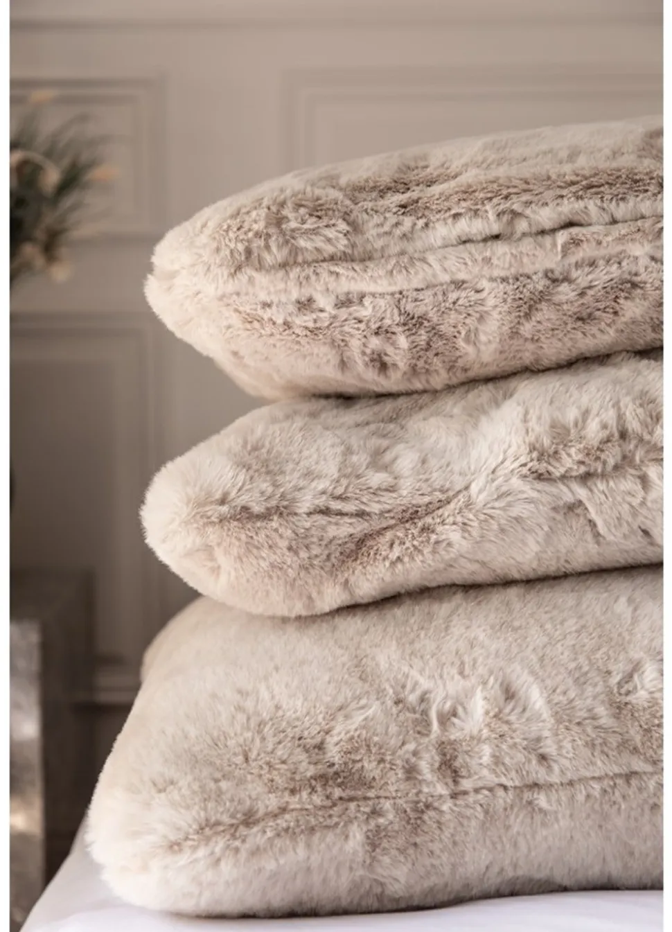 Adalyn Pude, Sand, 45x45 cm