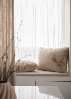 Adalyn Pude, Sand, 45x45 cm