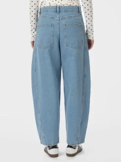 Alannah D Bukser, Stonewash, 42