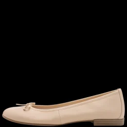 Alena Ballerinasko, Nude, 38