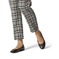 Alena Ballerinasko, Sort, 42