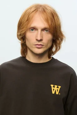 Asa Seal T-shirt, Licorice, M