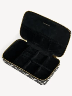 Bae Cher Smykkeskrin, Black