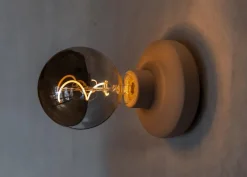 Bee Væglampe, Beige Smoked