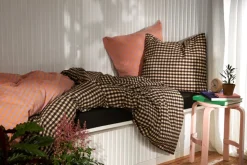 Bæk&Bølge Sengelinned, Sort/ Sand, 140x220 cm