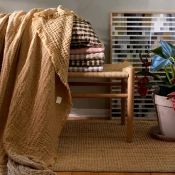 Bæk&Bølge Sengelinned, Sort/ Sand, 140x200 cm