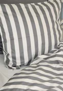 Blok Strib Sengelinned, Grå, 140x220 cm