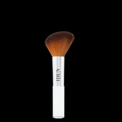 Blush Brush
