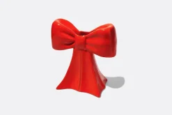 Bow Vase. Red
