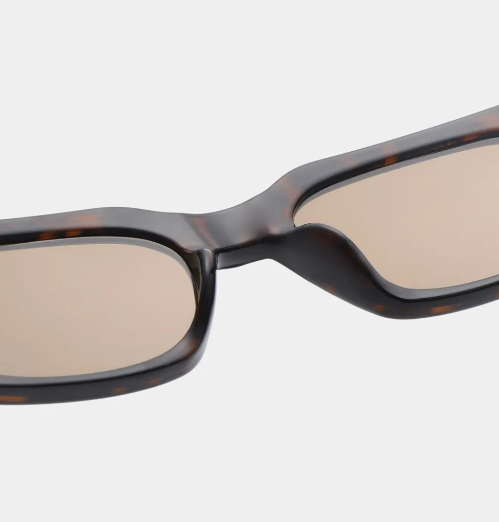 Bror Solbriller, Demi Tortoise