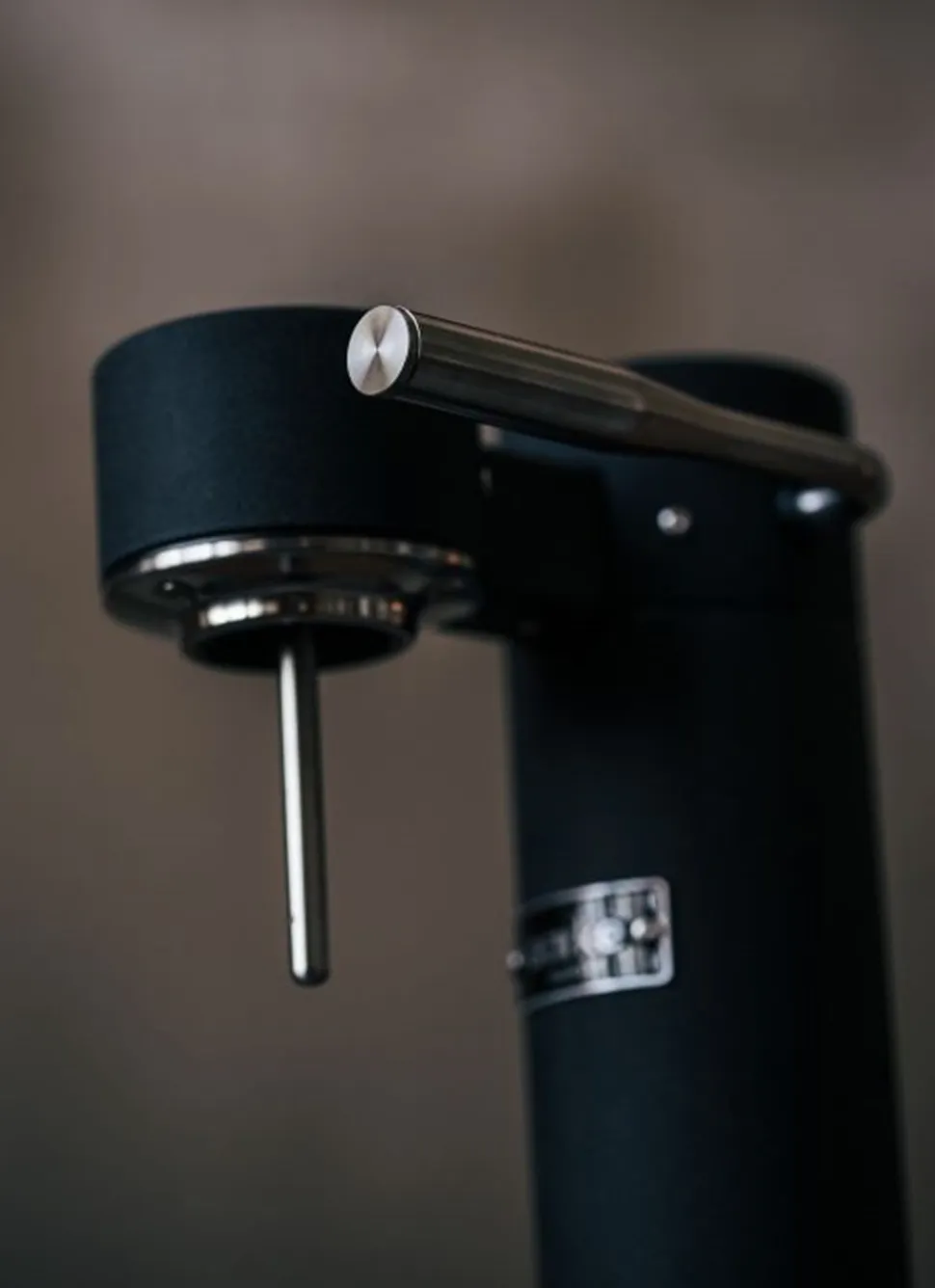 Carbonator lll Danskvandsmaskine, Sort