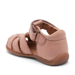 Carly Sandaler, Nude, 25