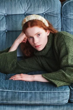 Carna Wide Beaded Hårbøjle, Birch White