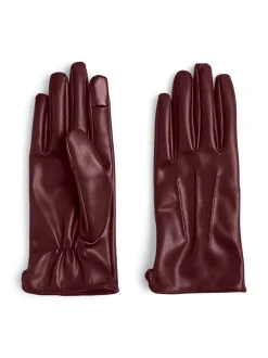 Cellie Handsker, Tawny Port, M