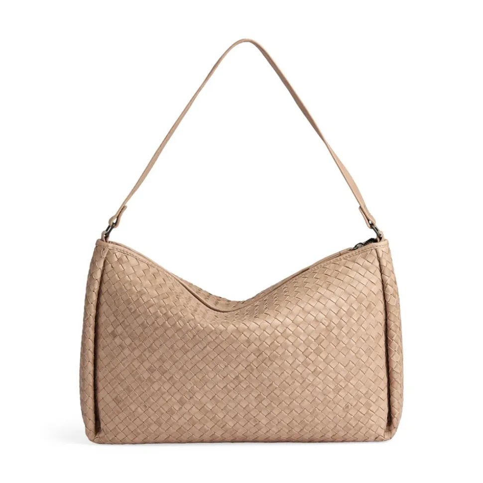 Claudia Taske, Mocha Mousse