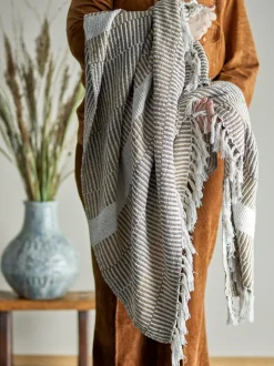 Creative Collection Isnel Plaid, Nature, 130x160 cm