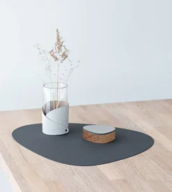 Curve Nupo Dækkeserviet, Antracit, 37x44 cm