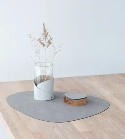 Curve Nupo Dækkeserviet, Lysegrå, 37x44 cm