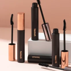 Dailism Smudge Stop Mascara (#Volume), Sort