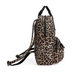 Darla Rygsæk, Leopard