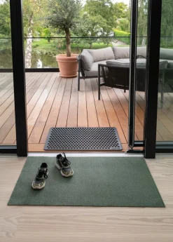 Dot Gummi Dørmåtte, Black, 60x90 cm