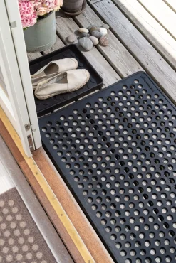Dot Gummi Dørmåtte, Black, 60x90 cm
