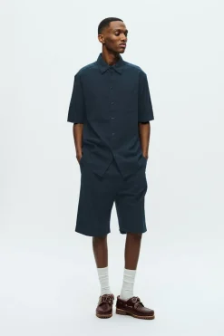 Enoch Shorts, Salute, M