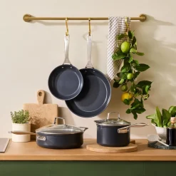 Essential Non-Stick Ceramic Sauterpande, Black, Ø26 cm