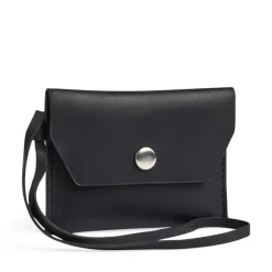 Everly Charm, Black