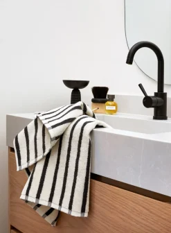 Everyday Stripe Håndklæde, Antracit, 50x90 cm