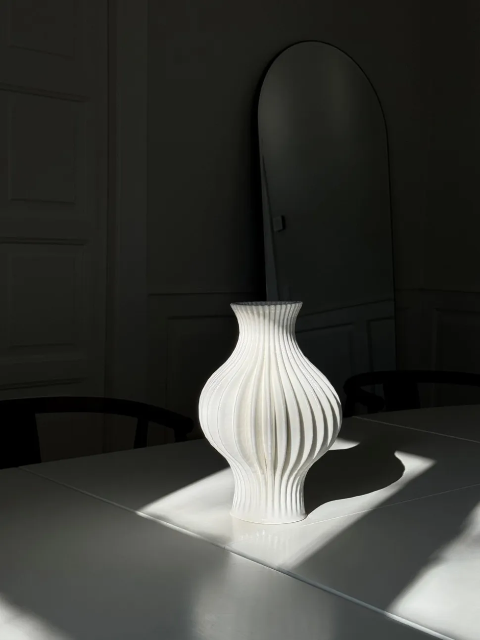 Forma Vase, White