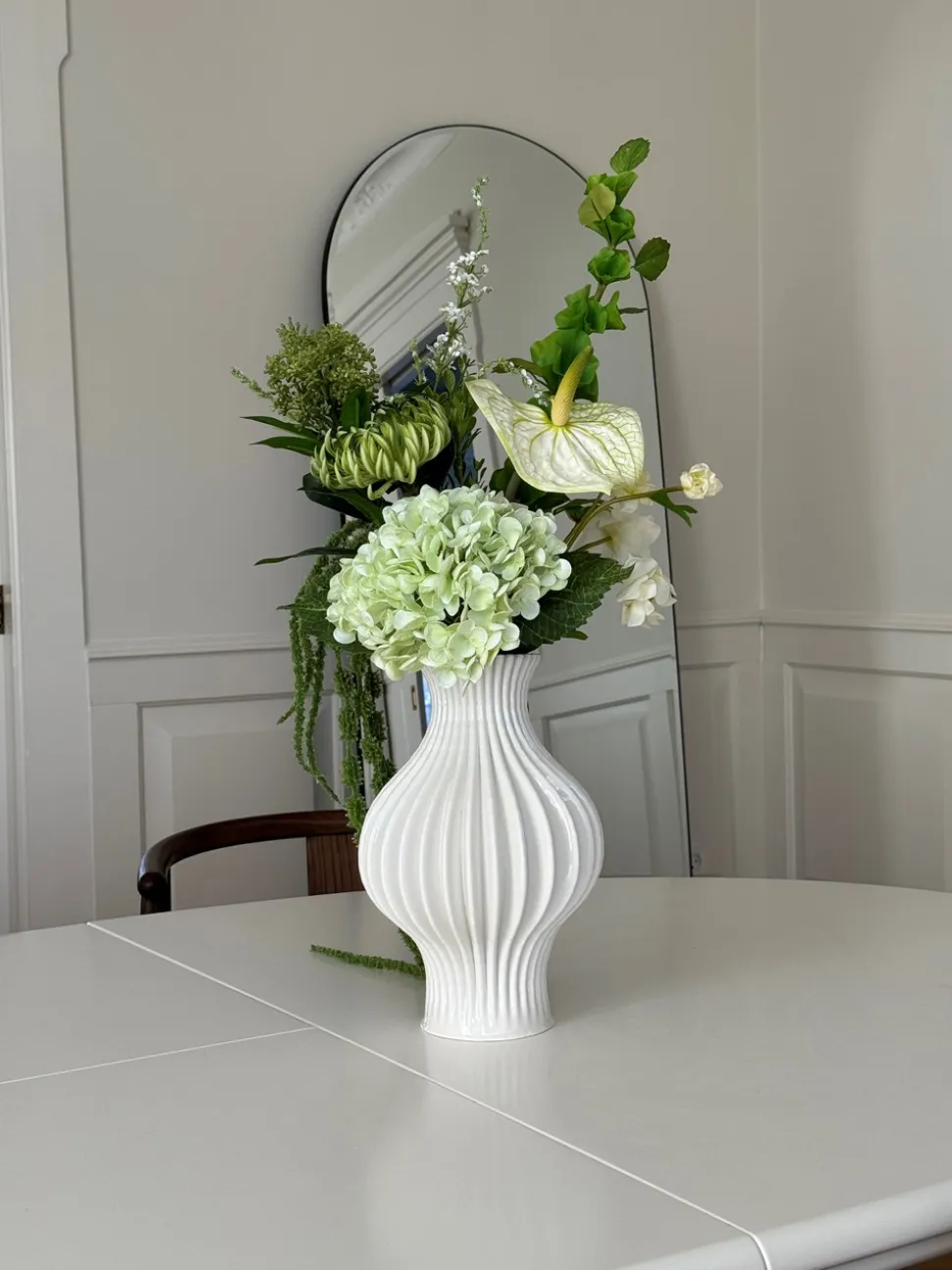 Forma Vase, White