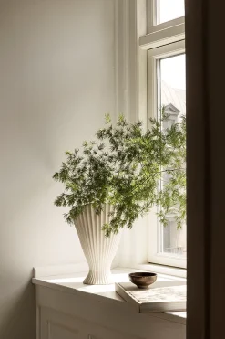 Fountain Vase, Råhvid