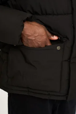 Frank Jakke, Black, L