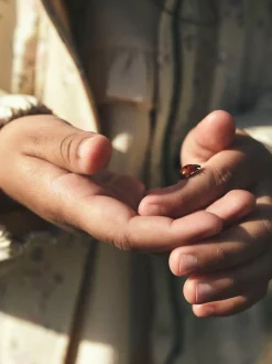 Gerda Jakke, Bleached Sand, 116 cm