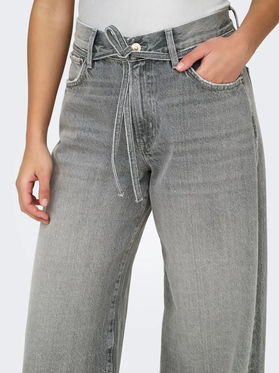 Gianna Straight Jeans, Medium Grey Denim, W31/L32