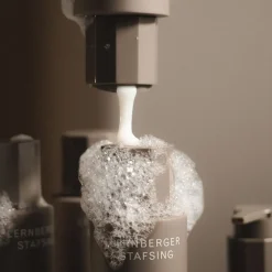 Hydrating & Strengthening Shampoo, 250 ml