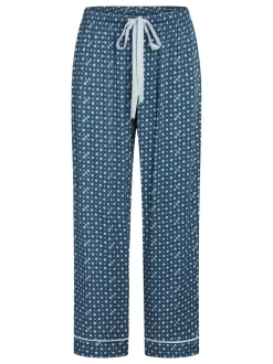 Janet Pyjamasbukser, Stellar AOP, L