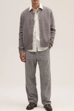 Jasper Cardigan, Mable Husk, S