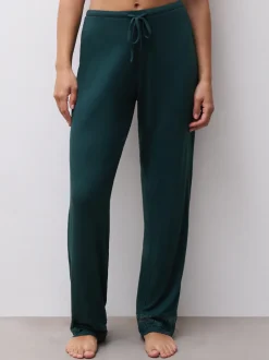 Josie Bukser, Eden Green, 44