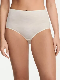 Juliana Maxitrusser, Ivory, 46