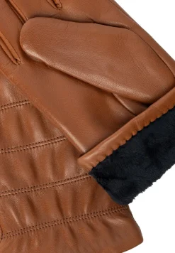 Kara S Handsker, Cognac, L