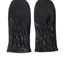 Kara S Vanter, Black, M