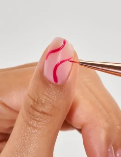 Le Liner Long Striper Brush