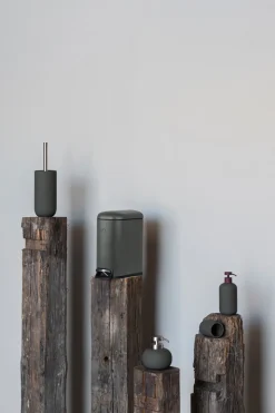 Lotus Play Sæbedispenser, Dark Olive