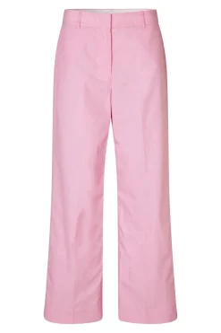 Lucine Bukser, Pink Cosmos, S